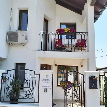 فندق Alexander House ديفا المظهر الخارجي الصورة