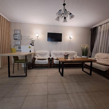 فندق Alexander House ديفا المظهر الخارجي الصورة