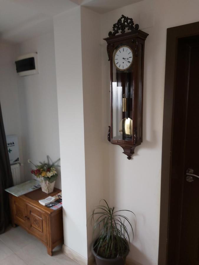 فندق Alexander House ديفا المظهر الخارجي الصورة