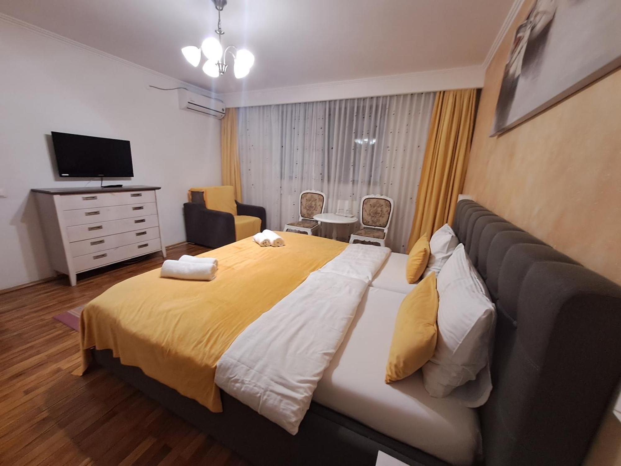 فندق Alexander House ديفا المظهر الخارجي الصورة
